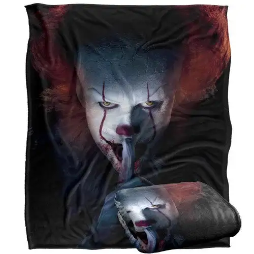 It Bloody Pennywsie Blanket